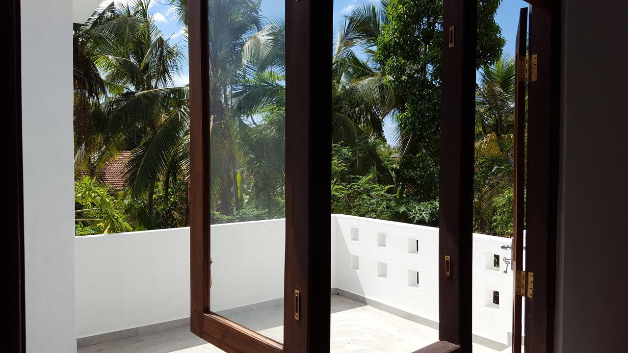 Emildale Villa Wadduwa Bagian luar foto