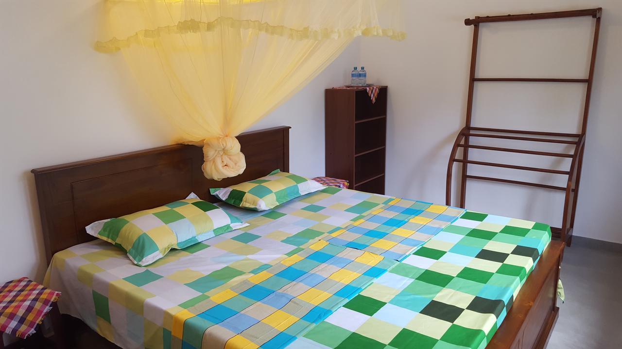 Emildale Villa Wadduwa Bagian luar foto