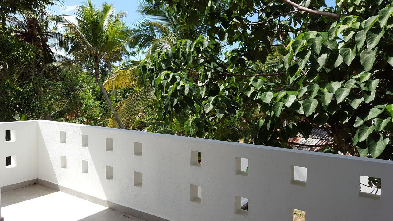 Emildale Villa Wadduwa Bagian luar foto