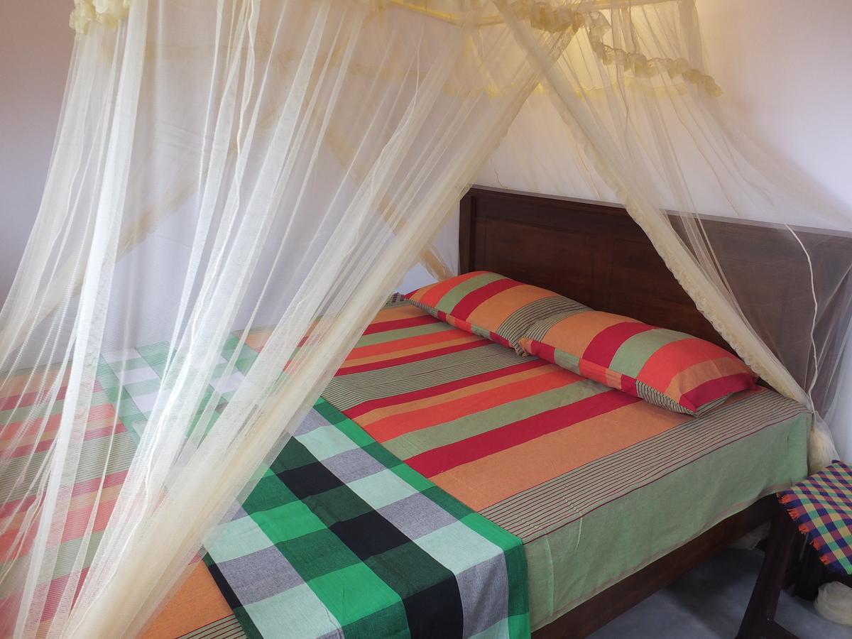 Emildale Villa Wadduwa Bagian luar foto