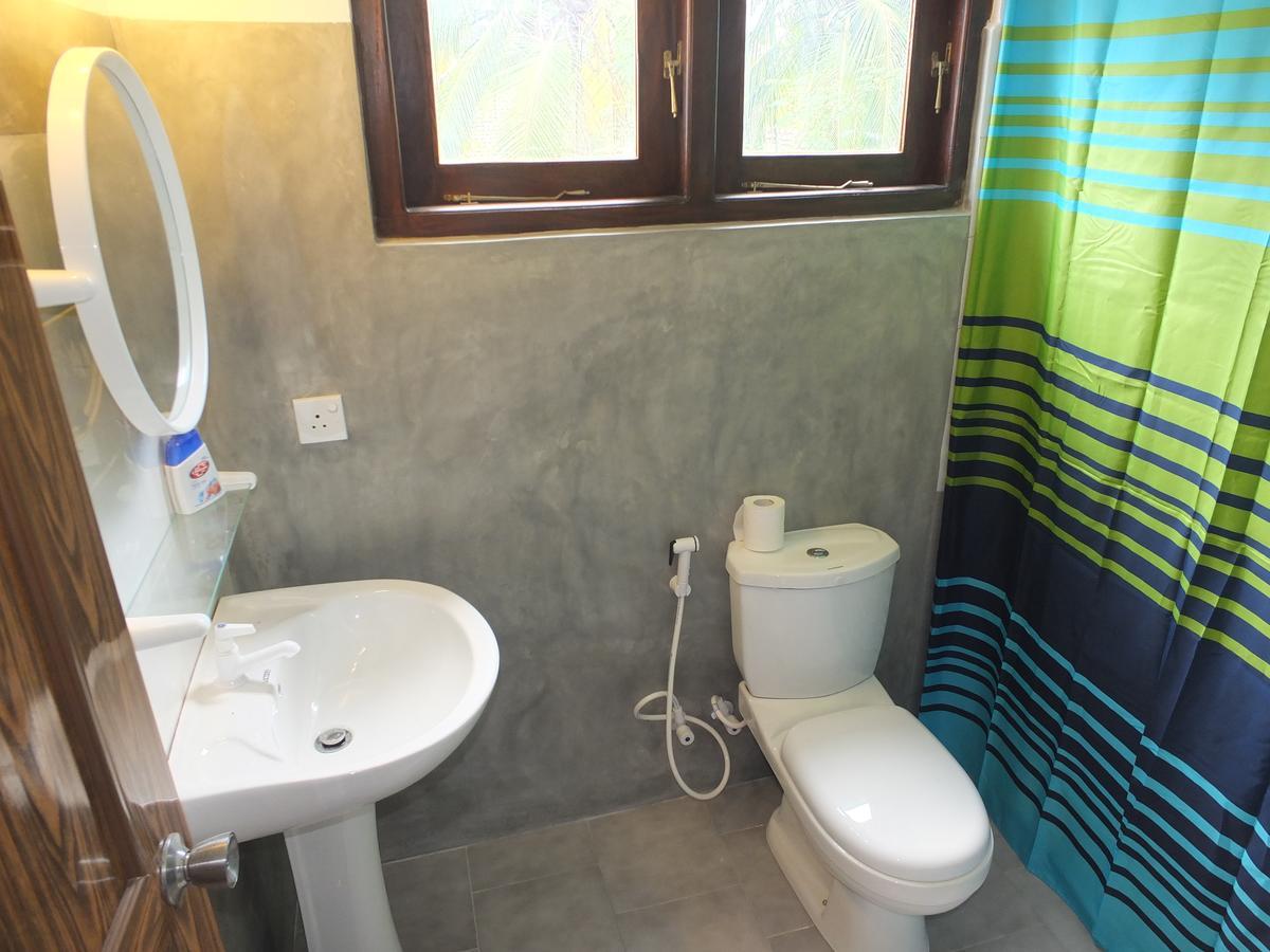 Emildale Villa Wadduwa Bagian luar foto